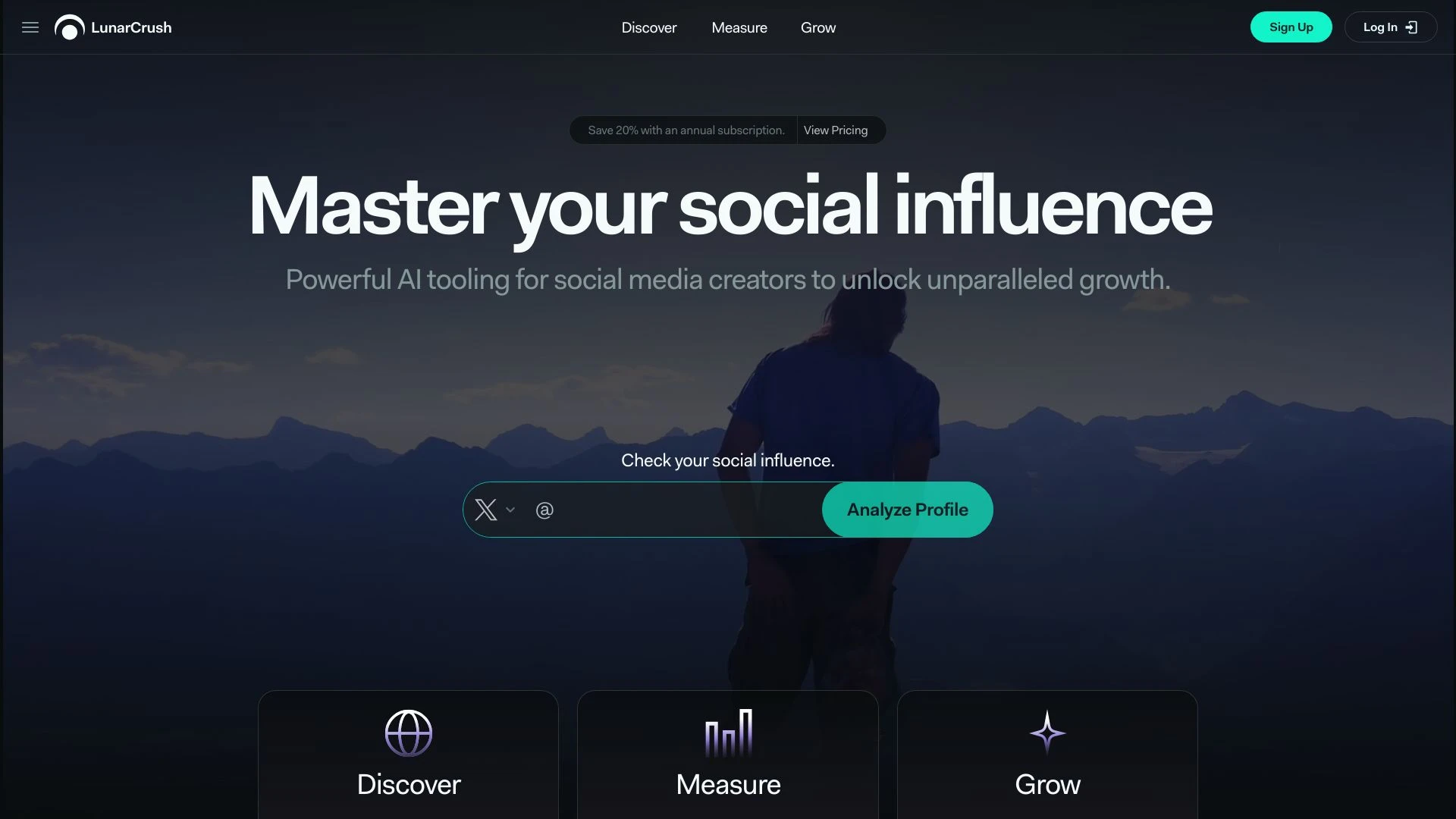 LunarCrush website preview